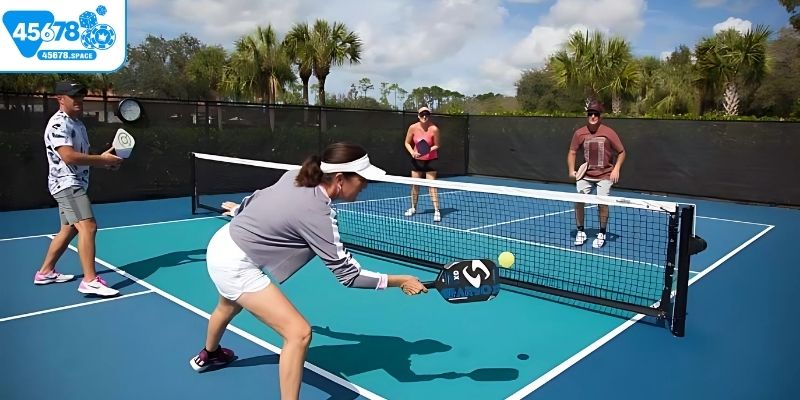 Số người tham gia trong trò chơi pickleball